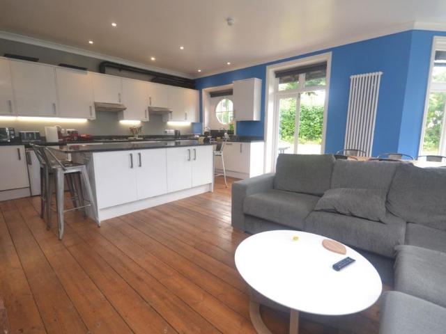 House for rent in Newtown, Reading