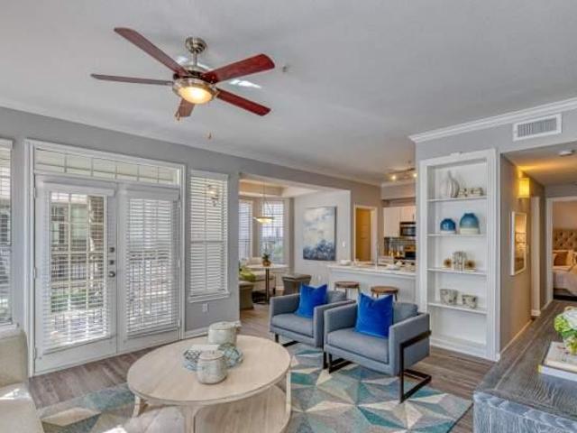 Apartment for rent in Greenway / Upper Kirby, Houston