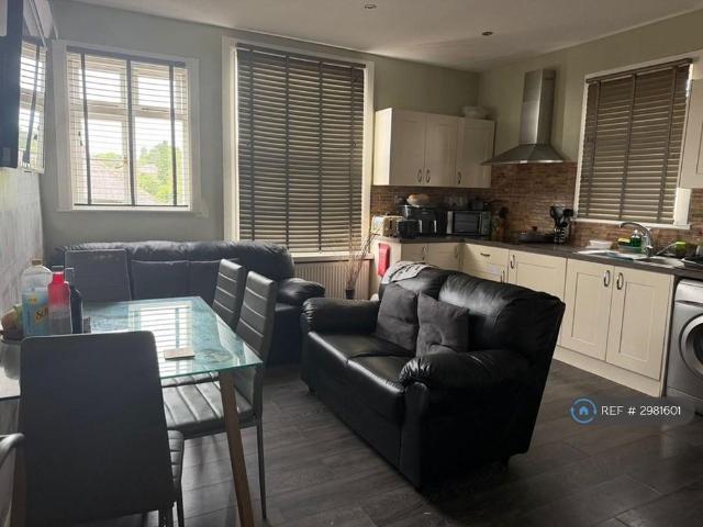Room for rent in New Normanton, East Midlands