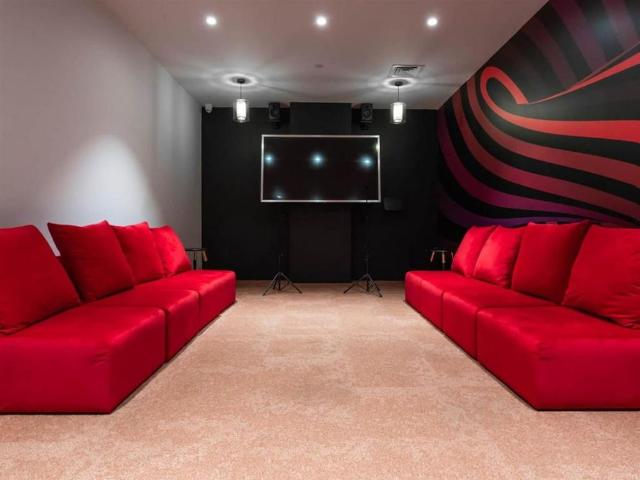 Room for rent in City Centre, South Yorkshire