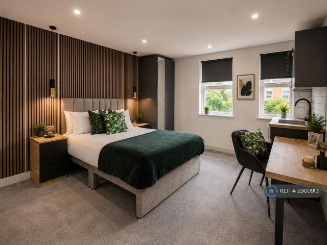 Room for rent in Brentingby, Leicestershire