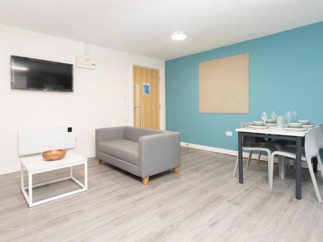 Room for rent in Foss Islands, High Field