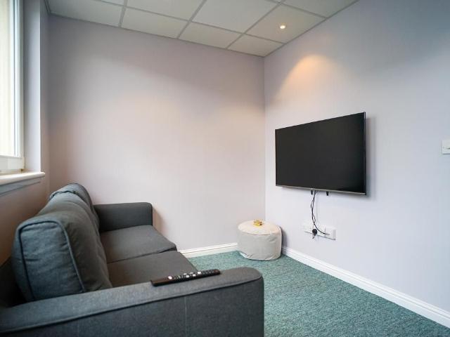 Room for rent in Southside, Scotland