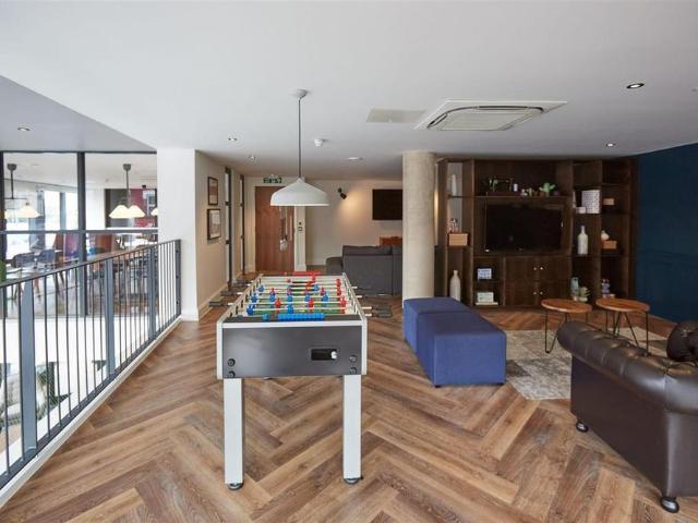 Room for rent in Higham Hill, Greater London
