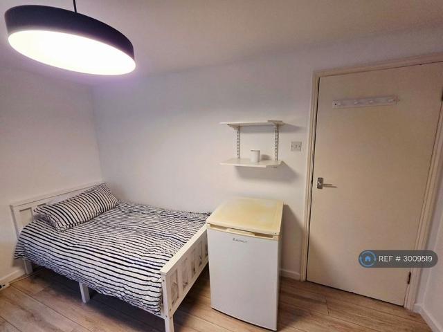 Room for rent in Plumstead, Greater London