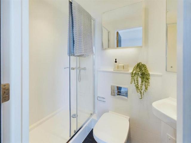 Room for rent in St Ann's, Haddon