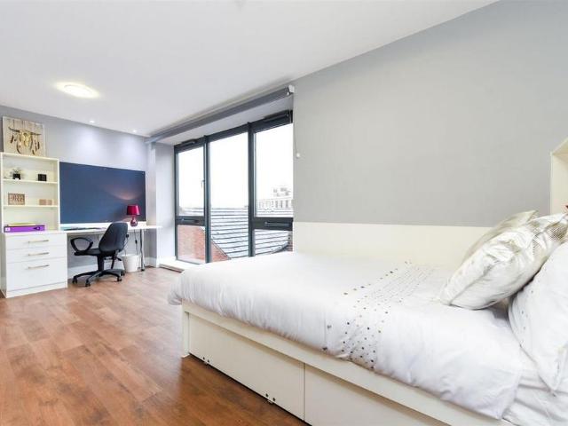 Room for rent in Newtown, Two Mills