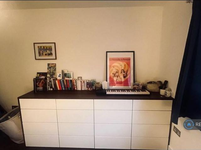 Room for rent in London Borough of Lambeth, Greater London