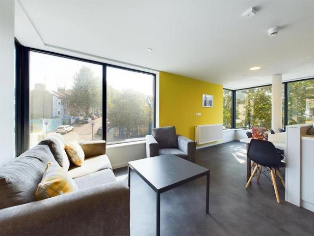 Room for rent in Round Hill, Brighton & Hove