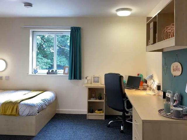Room for rent in Elmfield, Leicestershire