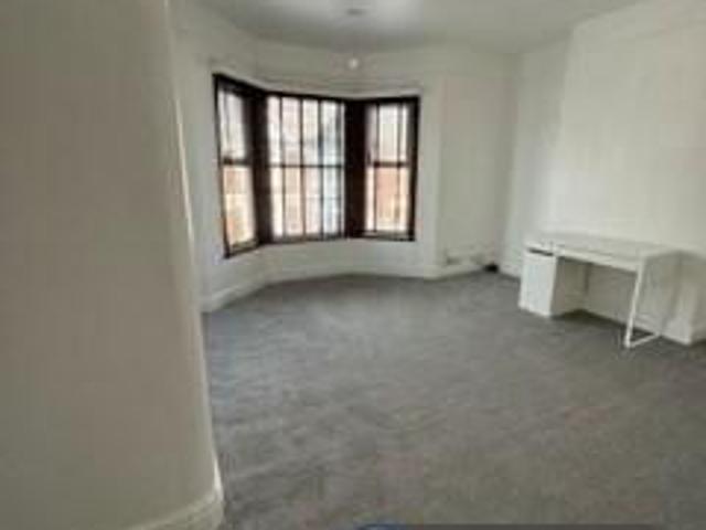 Room for rent in Hillfields, West Midlands