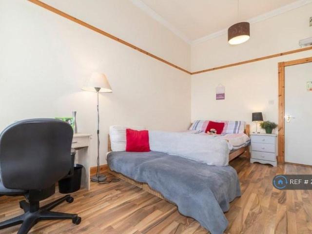 Room for rent in Merchant City, Scotland