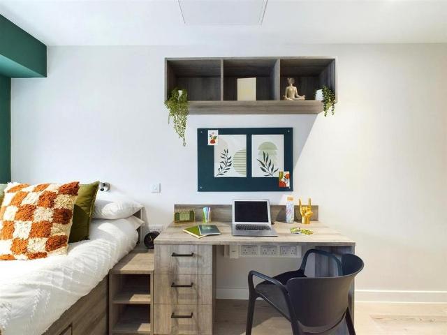 Room for rent in St Ann's, Haddon