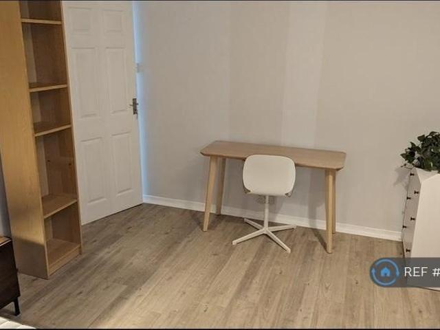Room for rent in London Borough of Lewisham, Forest Hill