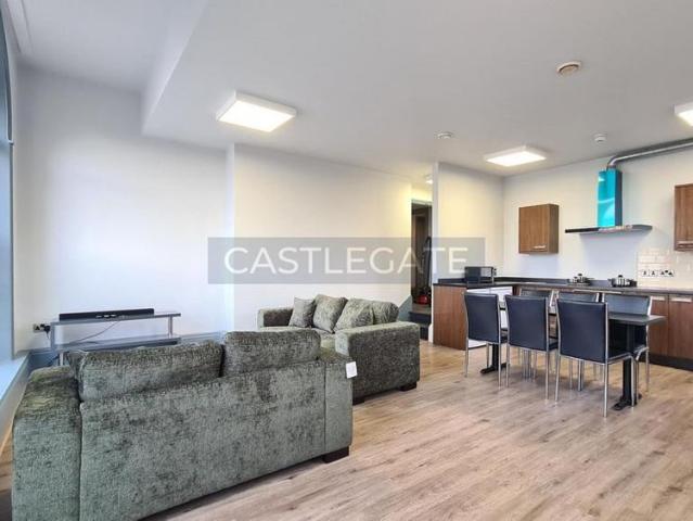 Room for rent in Highfields, Huddersfield