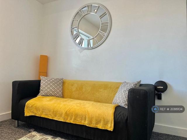 Room for rent in Bull Ring, Worcester