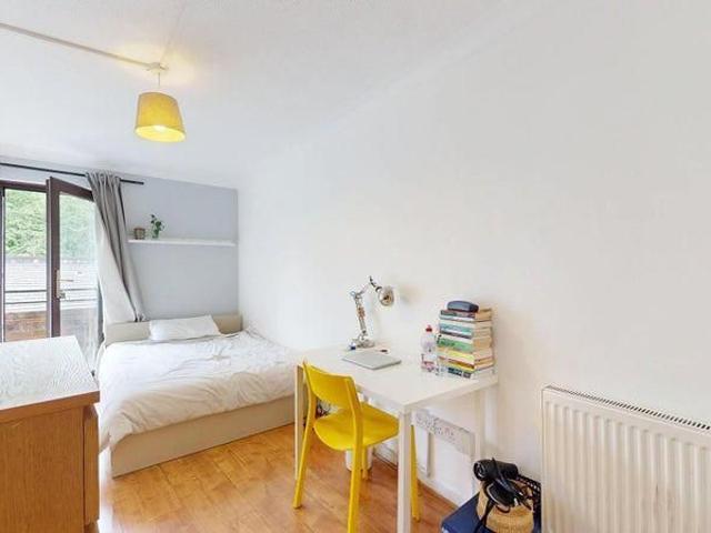 Room for rent in Dartmouth Park, Greater London