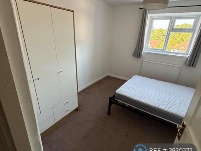 Room for rent in New Malden, Greater London