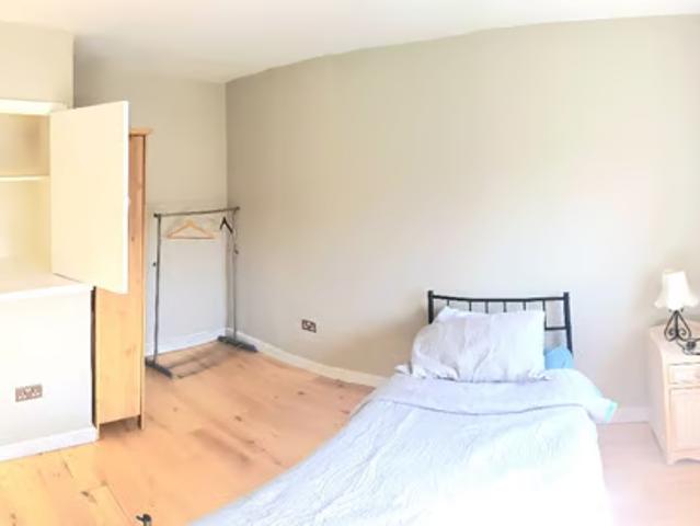 Room for rent in London Borough of Croydon, Greater London