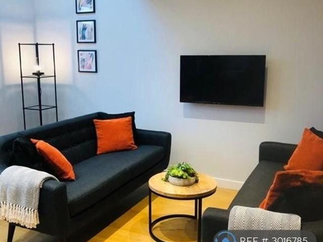 Room for rent in Shepherd's Bush, Greater London