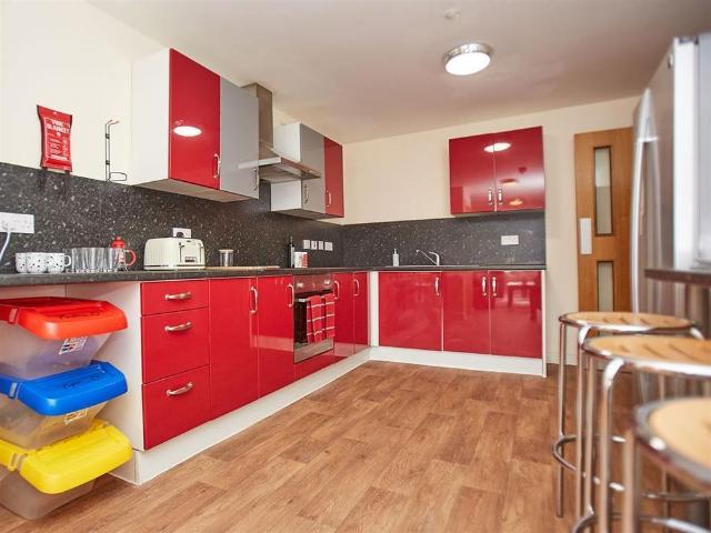 Room for rent in Northgate Village, Two Mills