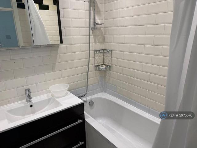 Room for rent in Ashford Common, Spelthorne