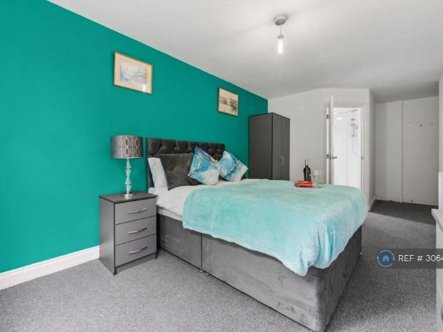 Room for rent in Lower Stoke, Coventry