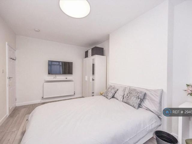 Room for rent in Fratton, City Of Portsmouth