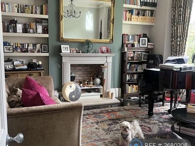 Room for rent in London Borough of Lambeth, Greater London