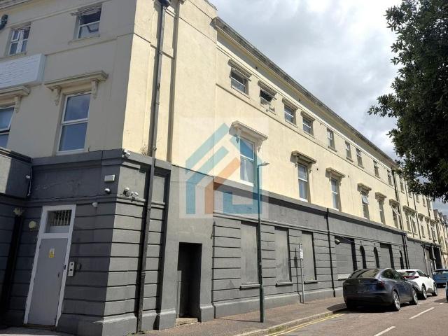 Room for rent in West Cliff, Bournemouth