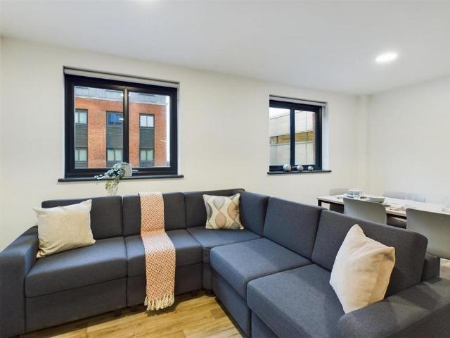 Room for rent in Canley Gardens, West Midlands