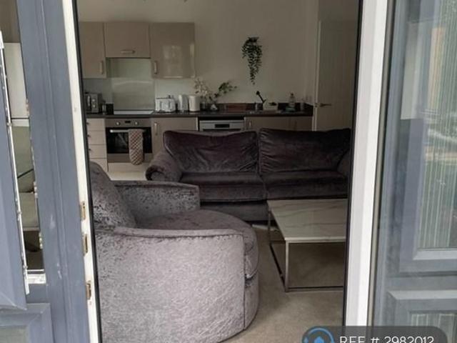 Room for rent in Pouchen End, Hertfordshire