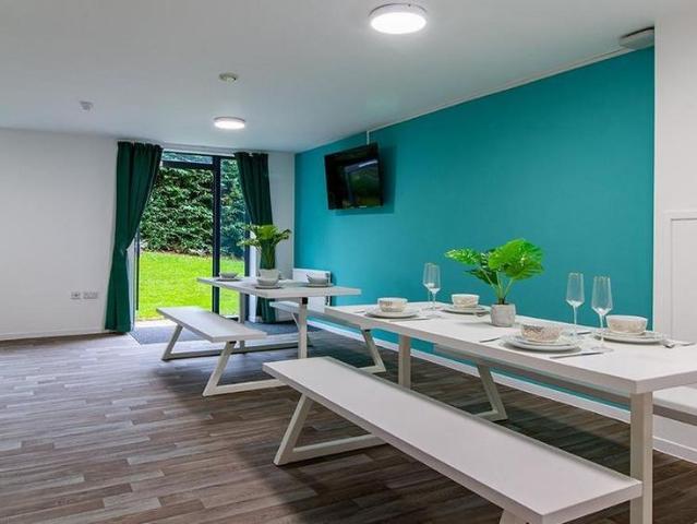 Room for rent in West Yorkshire