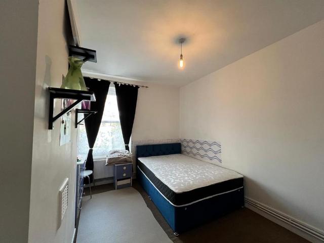 Room for rent in West Hackney, Greater London