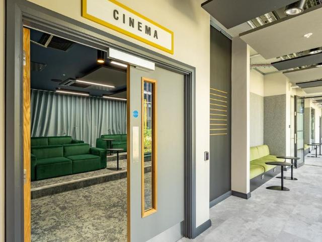 Room for rent in Westminster, Victoria