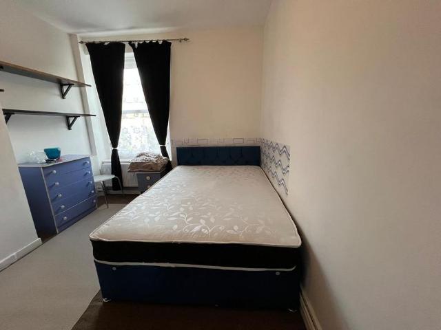 Room for rent in West Hackney, Greater London