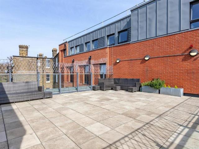 Room for rent in Dulwich Village, Greater London