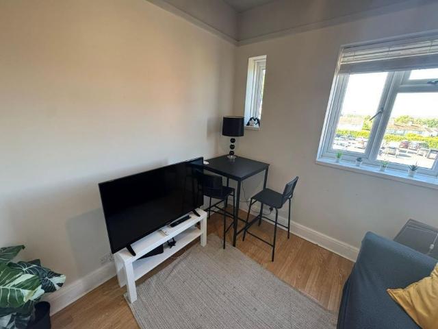Apartment for rent in Berrick Salome, Oxfordshire