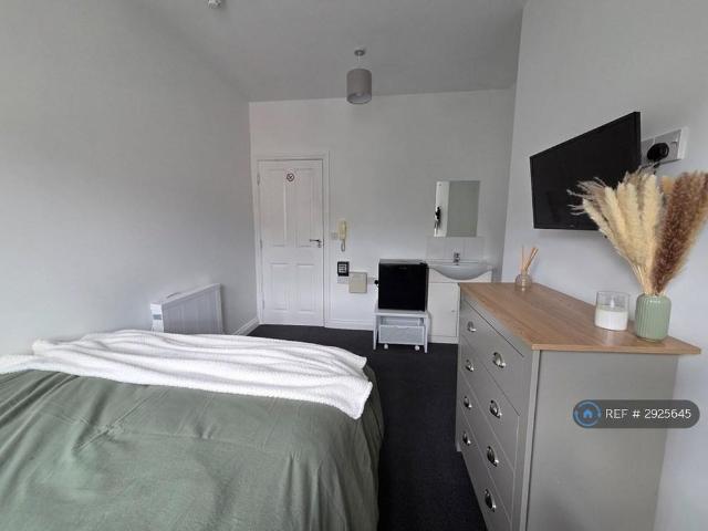 Room for rent in Talbot Village, Bournemouth