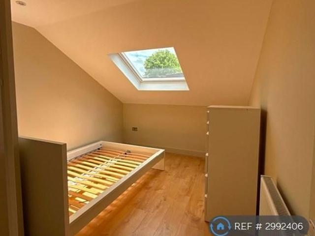 Room for rent in City Centre, Georgia