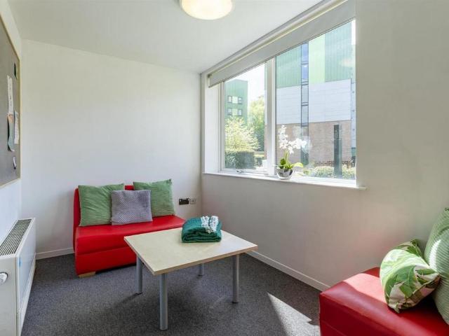 Room for rent in West Yorkshire