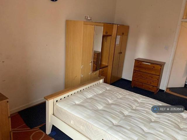 Room for rent in Woodside, Glasgow