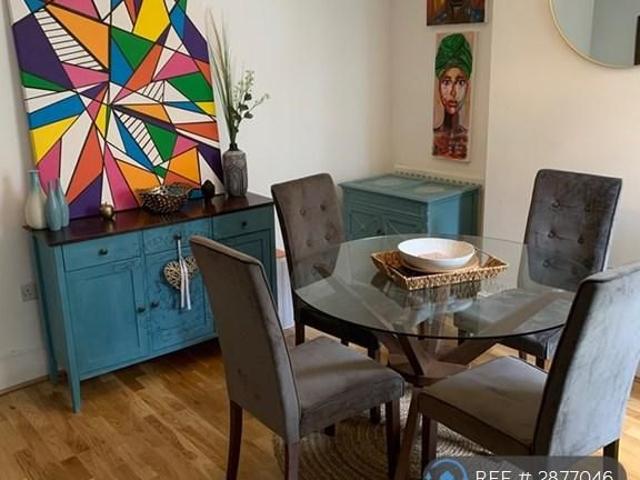 Room for rent in Chatham