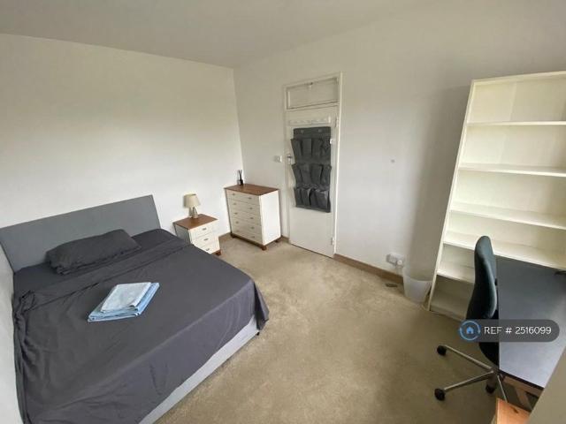 Room for rent in Herne Hill, Greater London