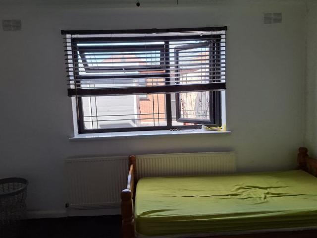 Room for rent in Slough