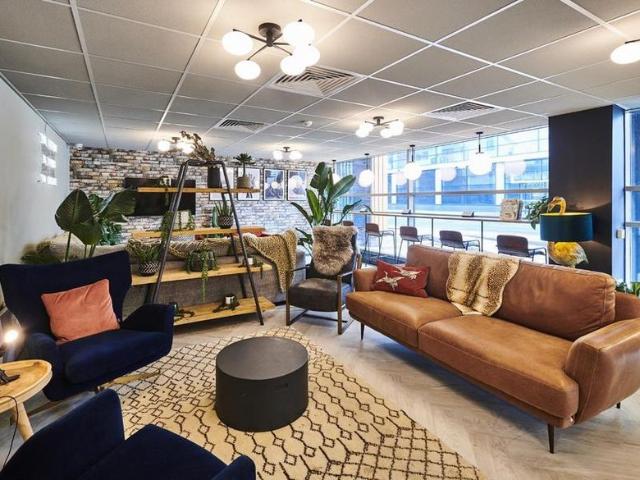 Room for rent in Islington, Calderstones