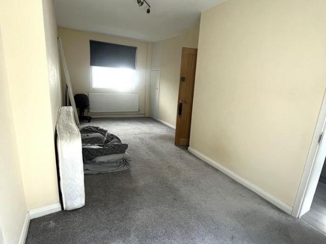 Room for rent in Bohemia, Guestling Green