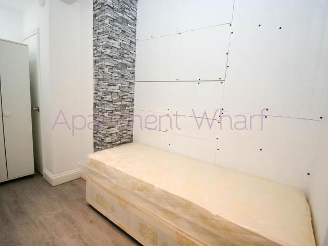 Room for rent in Barkingside, Greater London
