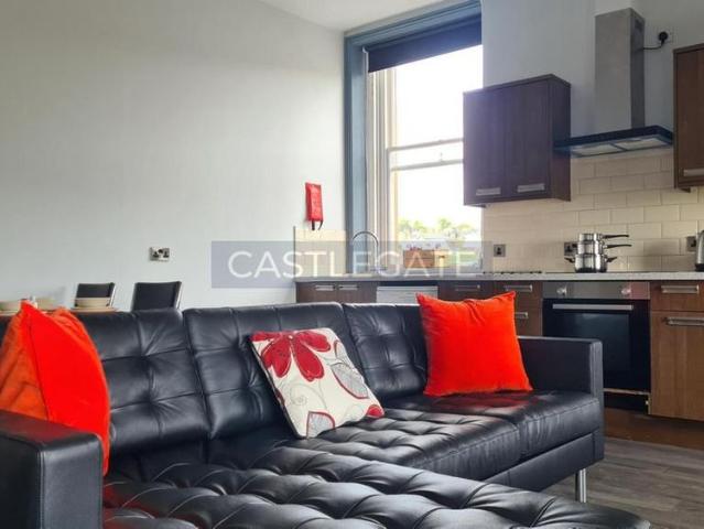 Room for rent in Highfields, Huddersfield