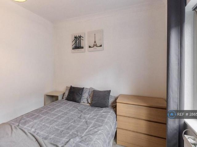 Room for rent in West Thurrock, Purfleet